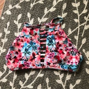 Halter neck bikini top!